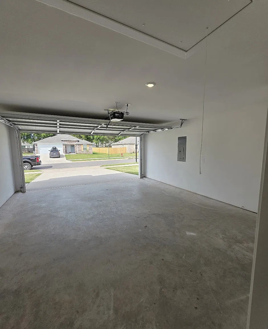 536 Arizona St — Photo 3