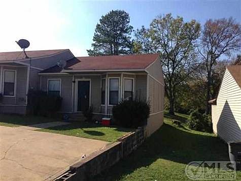 2nd image of 111 Chelle St