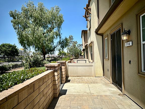 5th image of 714 N Via Dolcetto