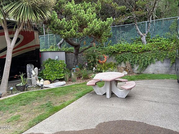 3rd image of 6225 N Coast Hwy Lot 6