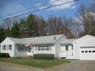12 Burns St, Nashua, NH 03064