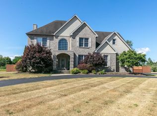 21 Hunters Run, Horseheads, NY