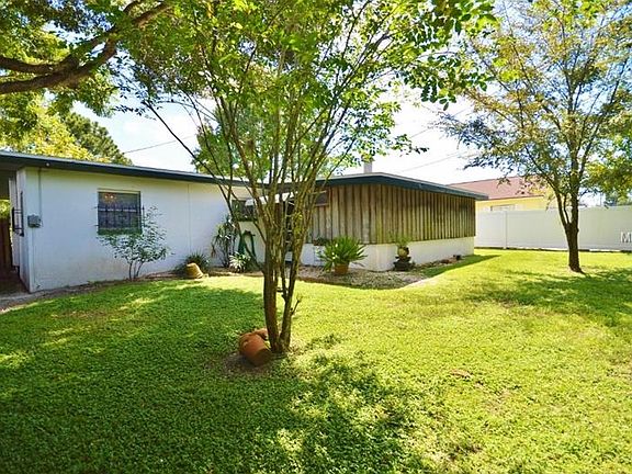 2nd image of 2822 State Road 590