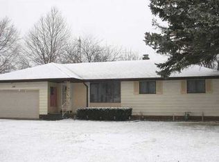 212 Beach St, Northwood, OH 43619
