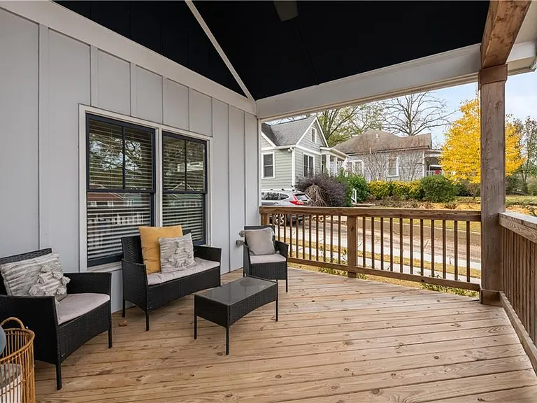 1393 Glenwood Ave SE — Photo 57