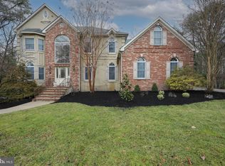 3 Oak Ridge Ct, Voorhees, NJ 08043