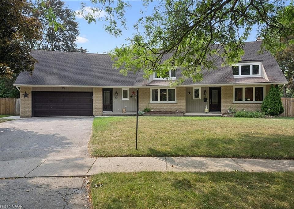 1st image of 8 Berkley Pl