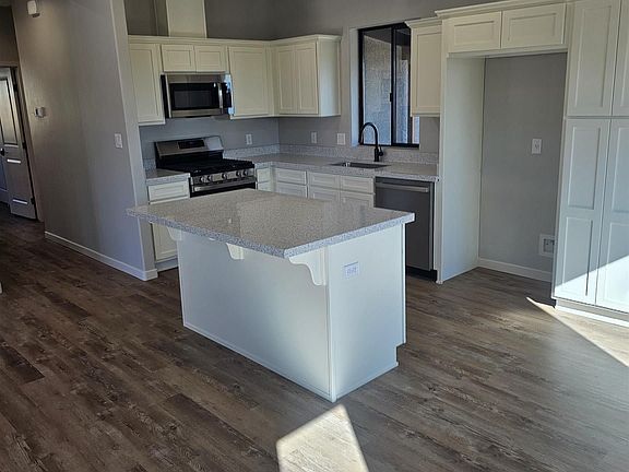 5th image of 4188 W 31st Pl