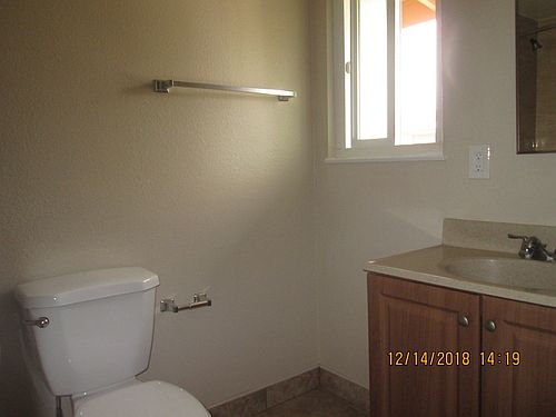 4th image of 273 Ogle St #B