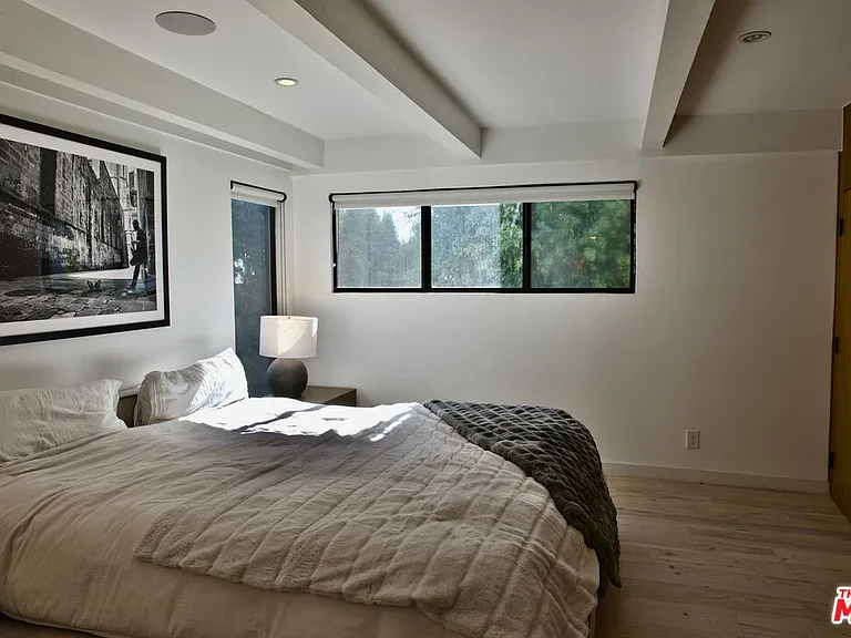 8297 Presson Pl — Photo 10
