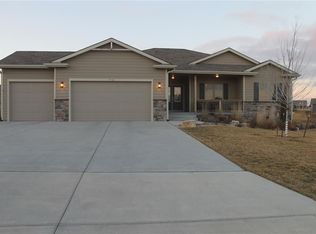 716 Leyden Ridge Cir, Manhattan, KS 66503
