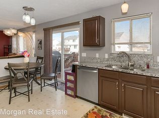 15964 S St, Omaha, NE 68135