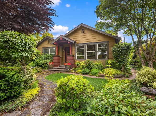 8117 21 Avenue NE, Seattle, WA 98115