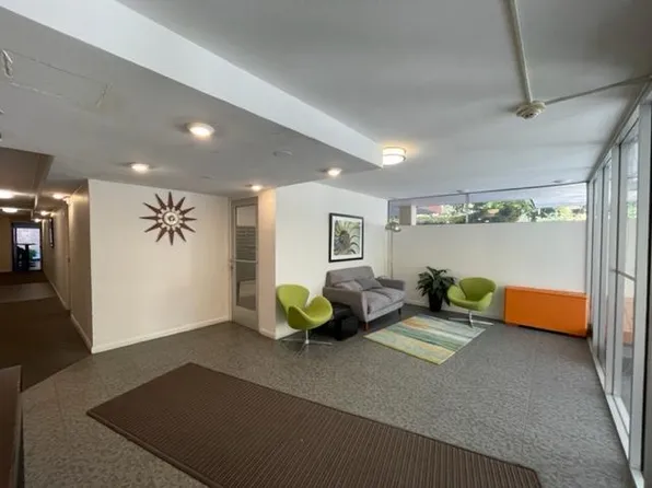 Residence at Governors Park, 727 N Pearl St #501, Denver, CO 80203