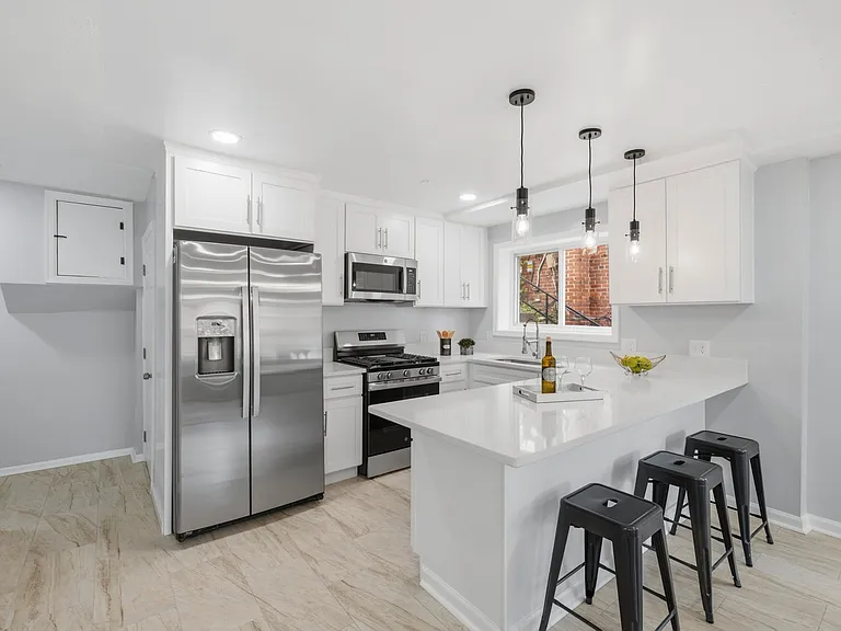 204 Webster St NE #1 — Photo 13