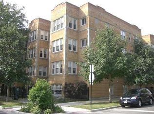 4056 N Sacramento Ave APT 1, Chicago, IL 60618