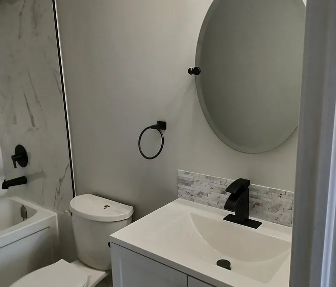 416 Lincoln Rd #E — Photo 2