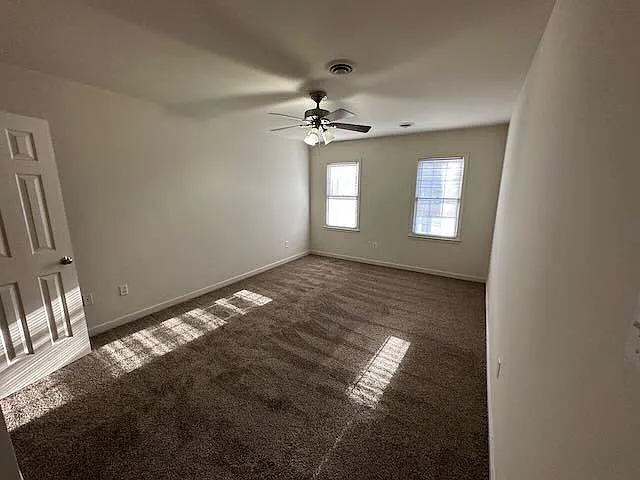 4815 Junilla Ln — Photo 5