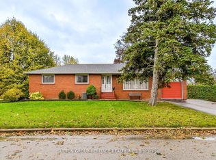 40 Hills Rd, Ajax, ON L1S 2W4