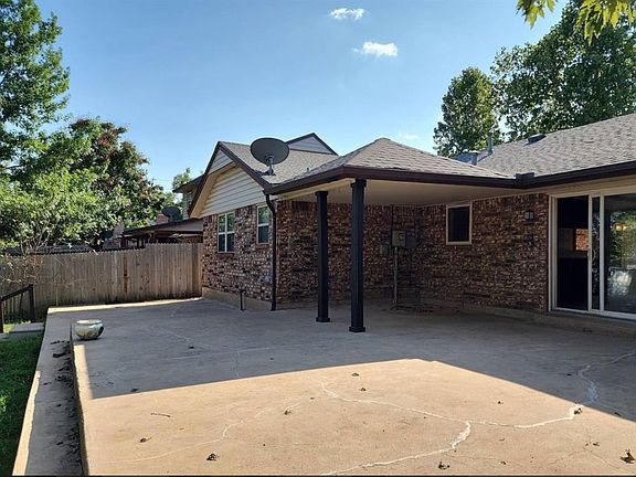 2nd image of 316 S English Dr