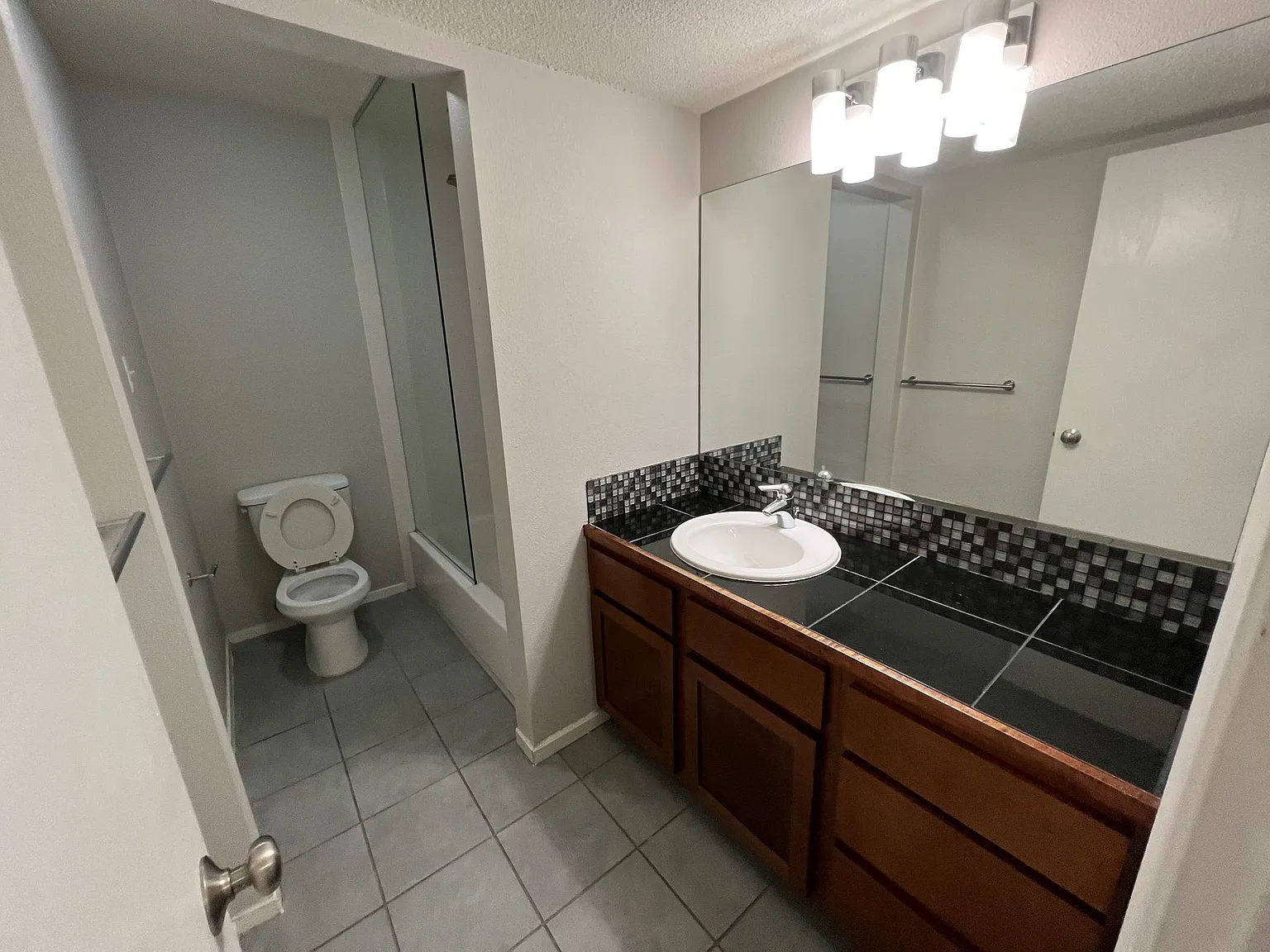 Nob Hill Homes — Photo 4