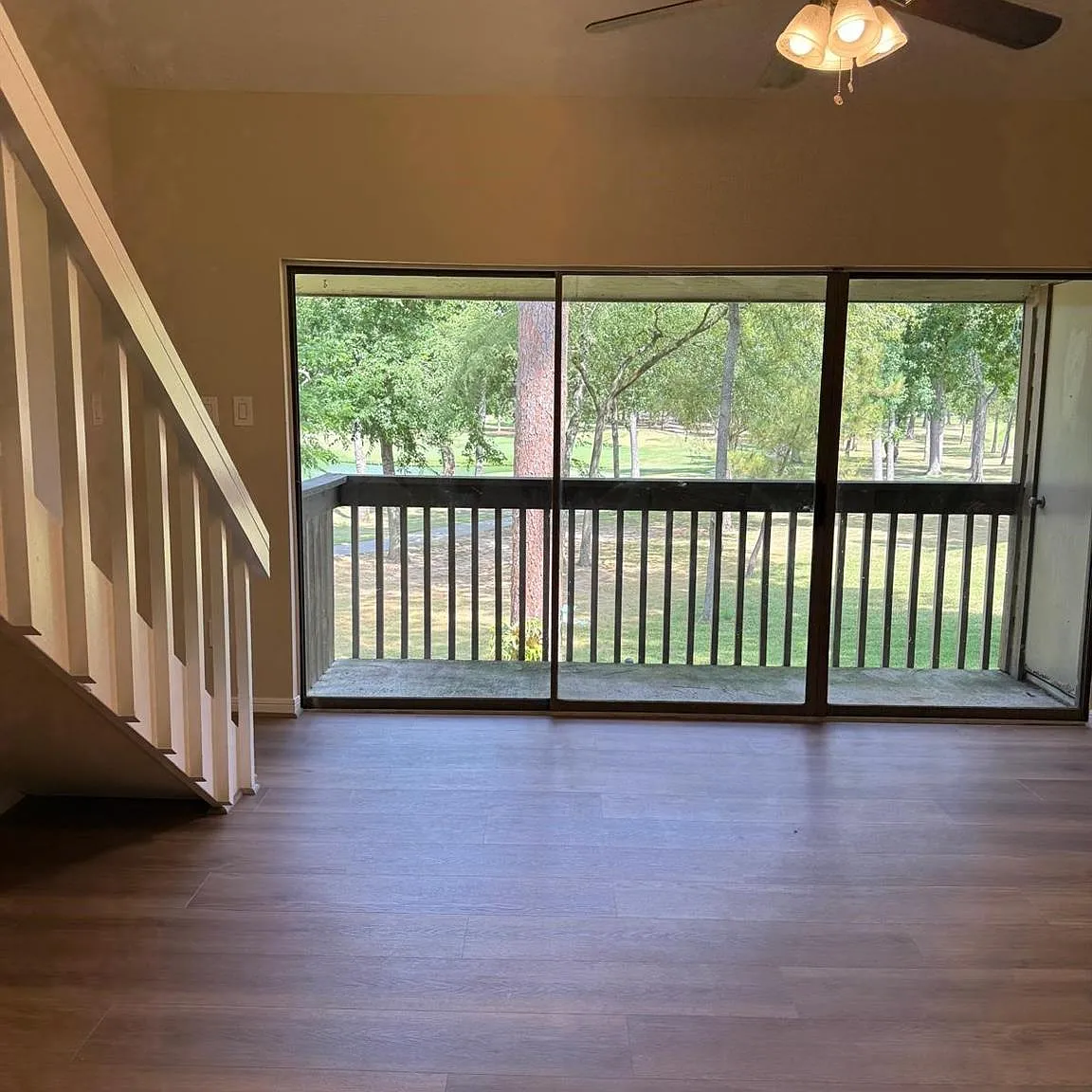 2 bed, 2.0 bath, 896 sqft, $1,300 — Photo 3