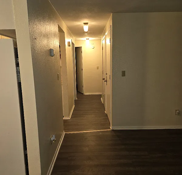 513 N Oak Ave #1/2 — Photo 5
