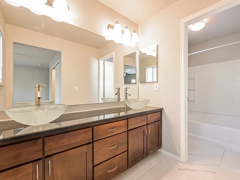 5065 Pelican St — Photo 12