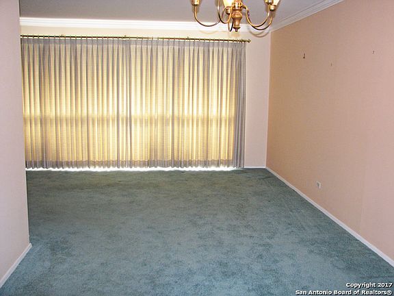 3rd image of 103 Clubhill Dr