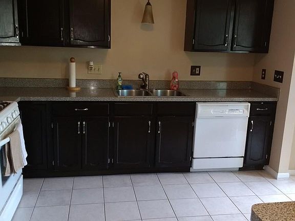 5th image of 340 Centre Ave APT 51