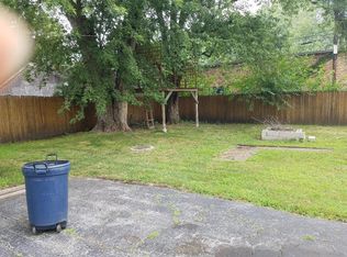 684 E 142nd St, Dolton, IL