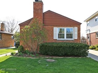 920 N Knight Ave, Park Ridge, IL 60068