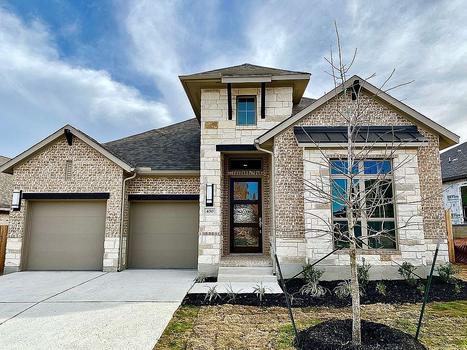 1st image of 430 Carpenter Hill Dr