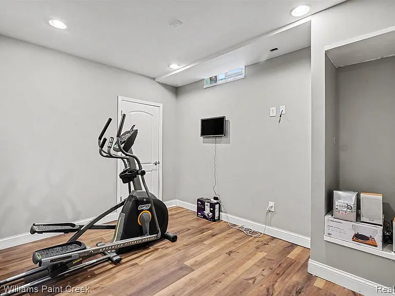 4846 E Stonegate Cir — Photo 26
