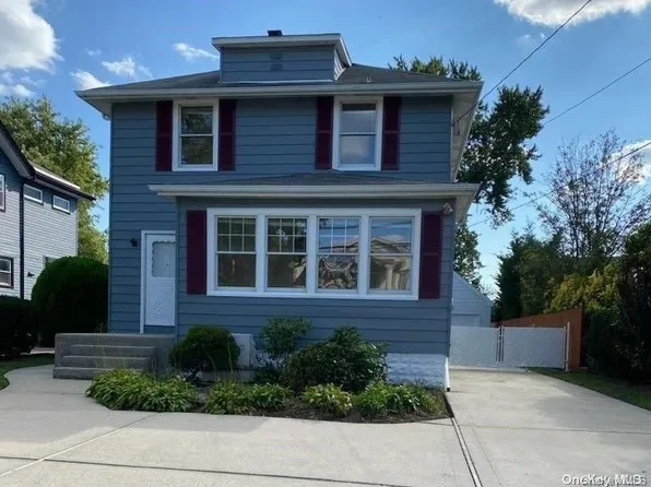 2742 Harrison Avenue, Oceanside, NY 11572
