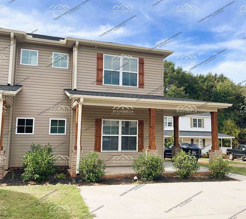 1st image of 113 Cypress Run Unit B