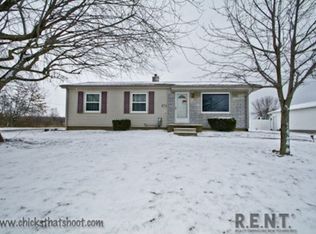 162 Airport Rd SE, Carrollton, OH 44615
