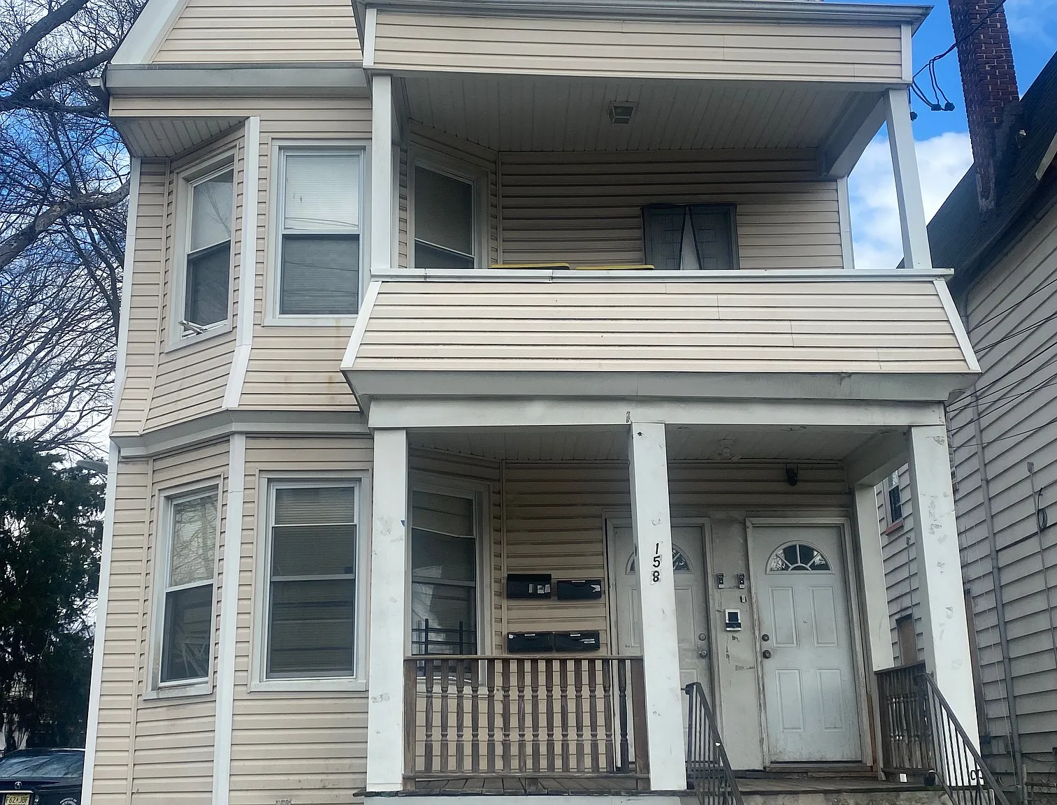 3 bed, 9999 sqft, $2,500 — Photo 1