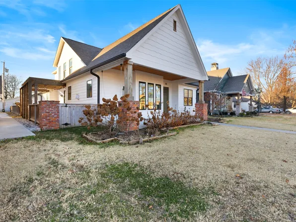 315 E Freeport St, Broken Arrow, OK 74012