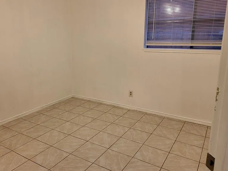 1802 Bobcat Ln — Photo 14