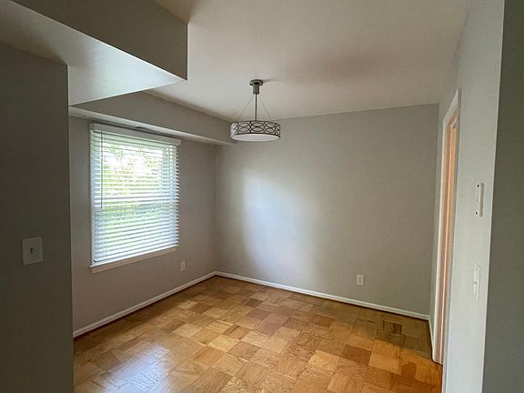 3rd image of 394 Jackson St APT 109