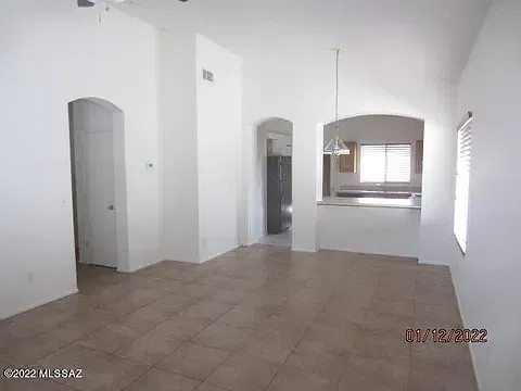 9066 E Muleshoe St — Photo 4