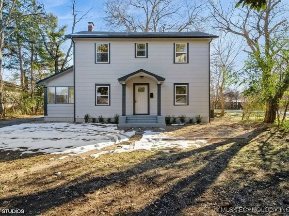 1218 E 7th St, Okmulgee, OK 74447