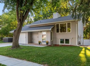 804 Timber Ln, Glenwood, IA 51534