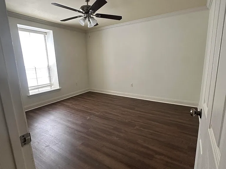 1290 Park Blvd #221 — Photo 7