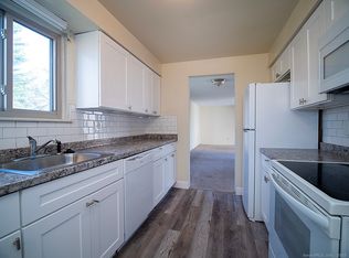 79 River Bend Rd UNIT B, Stratford, CT 06614