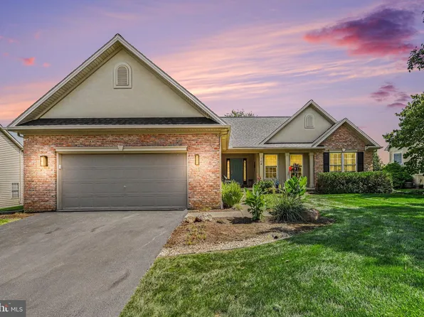 104 Kilgannon Ln, Lancaster, PA 17603