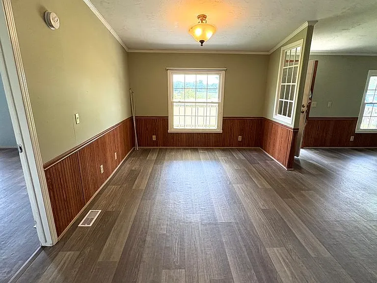 6284 Mud Lick Flippin Rd — Photo 4