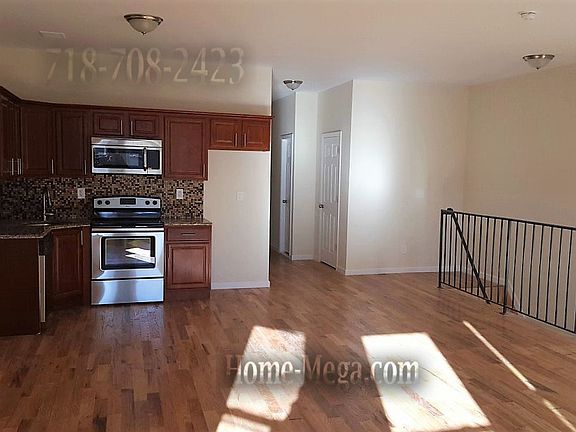4th image of 675 E 224th St