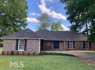 102 Bobolink Dr, Griffin, GA 30224